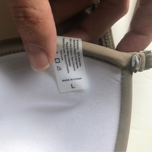 Bellaria beige NWT bikini - Picture 3 of 10